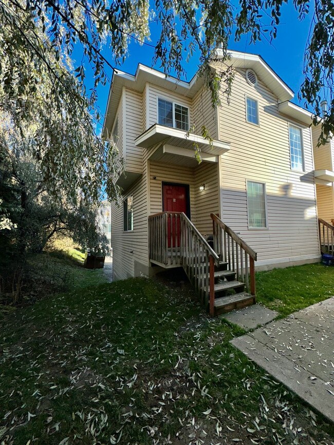 Primary Photo - Beautiful Home with heated 2 car garage! C...