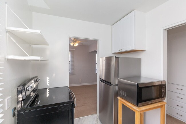 Building Photo - 1 bed, 1 bath - Point Loma