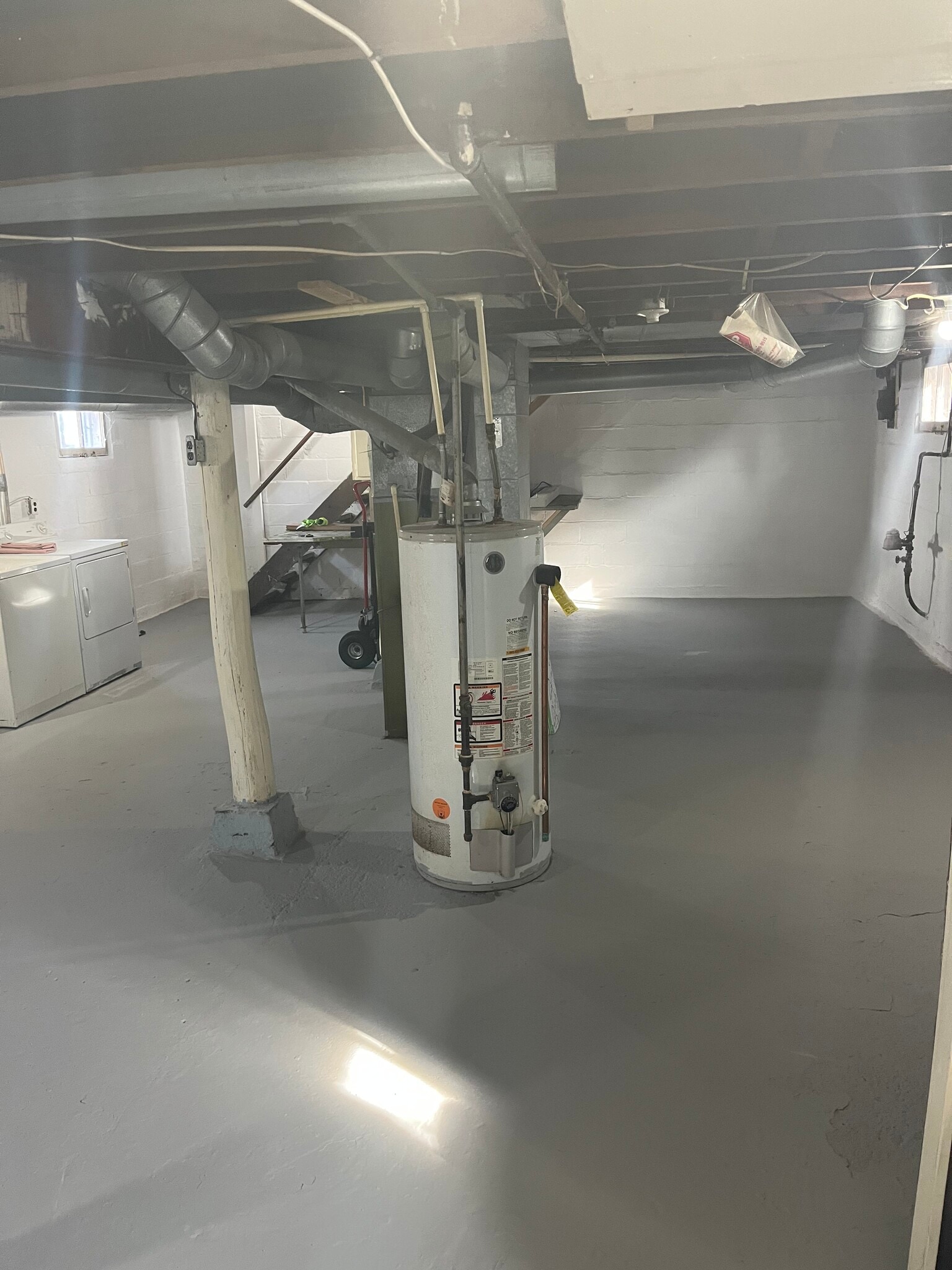 Building Photo - 727 Bellevue Ave