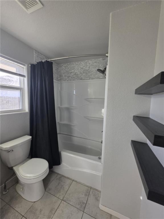 Building Photo - 856 NW Evans Cir