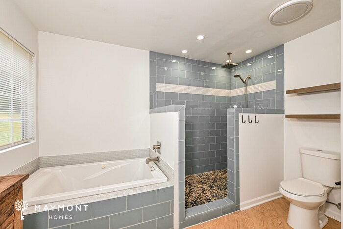 Building Photo - 6231 Huntcliff Dr