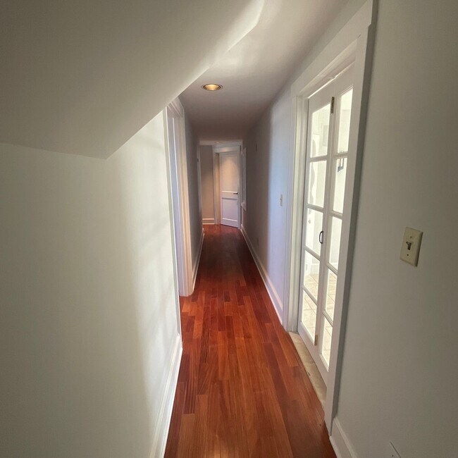 Building Photo - 0 Macdonough Place