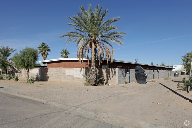 Building Photo - 50 N Casa Grande Ave