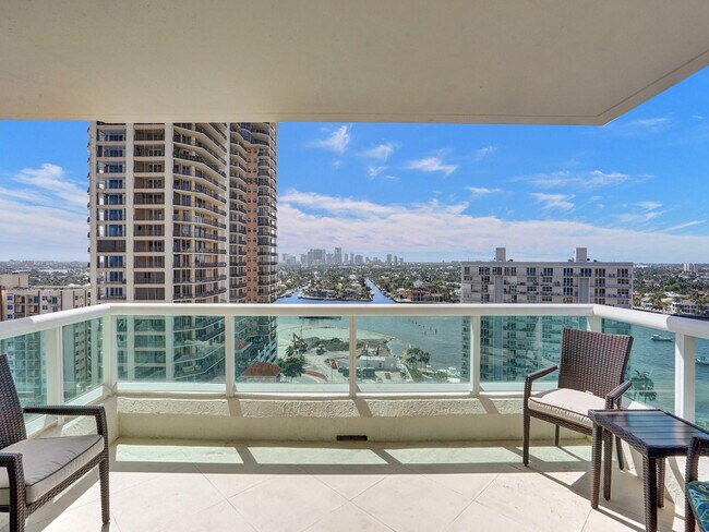 Building Photo - 101 S Fort Lauderdale Beach Blvd