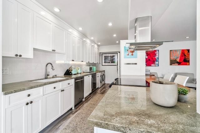 Building Photo - 1015 Kings Rd