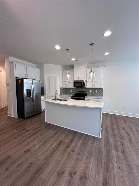 Building Photo - 2724 Sandy Ln NE