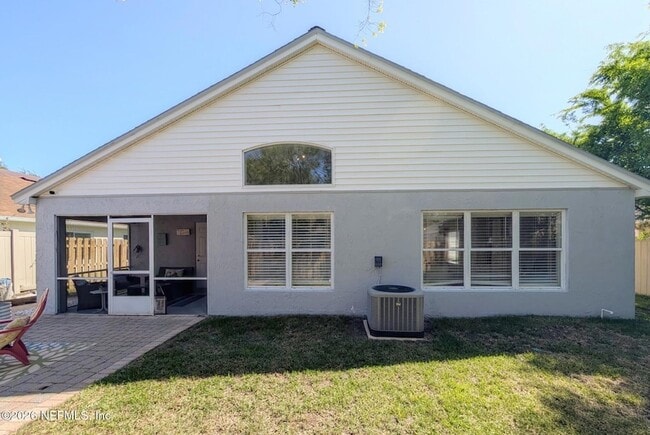 Building Photo - 12985 Harborton Dr