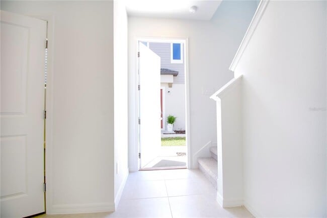 Building Photo - 3396 Lapis Lk Dr