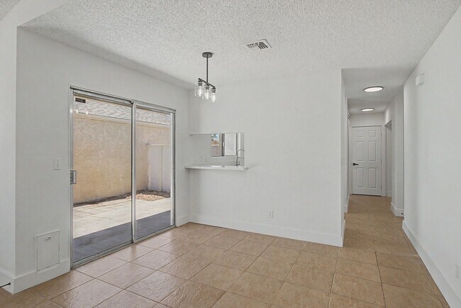 Building Photo - 6794 Mangrum Cir