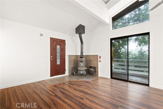 Building Photo - 55305 S Circle Dr
