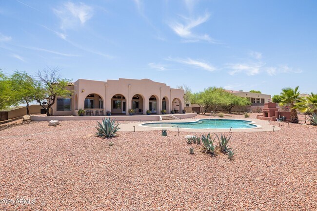 Building Photo - 16246 E Gamble Ln