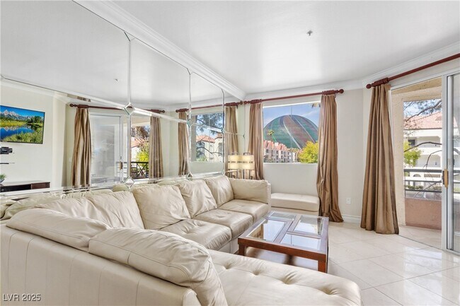 Building Photo - 260 E Flamingo Rd