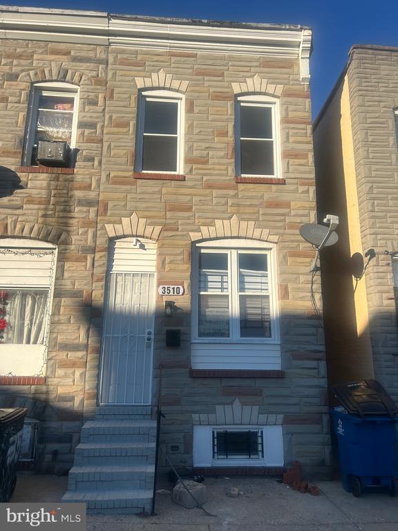 Building Photo - 3510 Mt Pleasant Ave