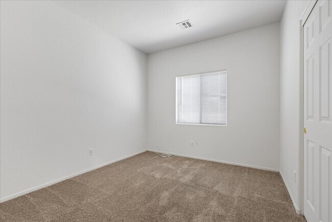 Building Photo - 2924 Riarosa Ct