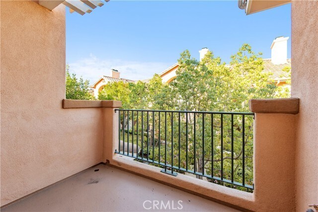 Building Photo - 3406 Ladrillo Aisle