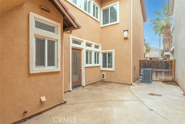 Building Photo - 6228 Manzanita Way