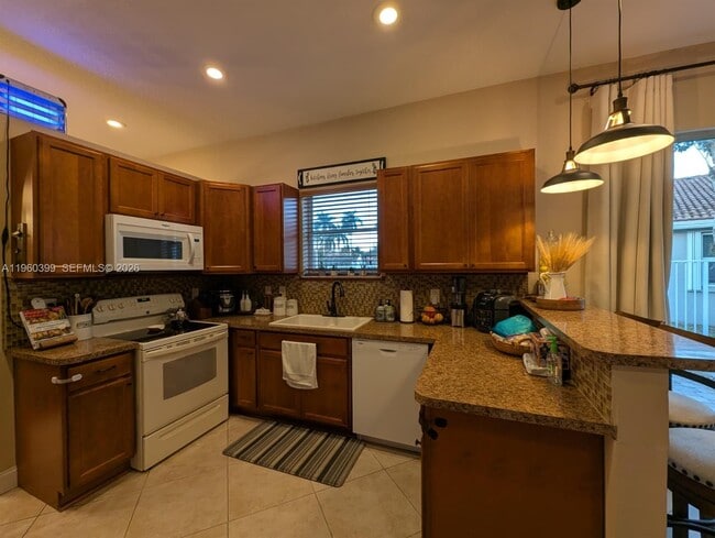 Building Photo - 4427 NW 41st Pl