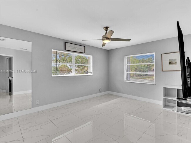 Building Photo - 406 Sailboat Cir