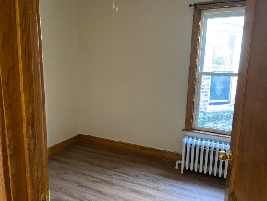 Building Photo - 5939 S Maplewood Ave