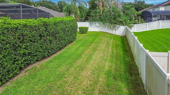 Building Photo - 4934 Lazy Oaks Way
