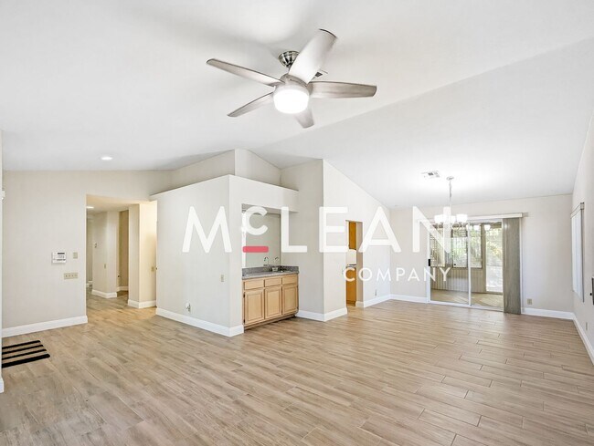 Building Photo - Four Bedroom Oasis - With Solar!