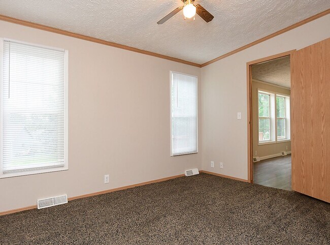 Building Photo - 38 Cypress St