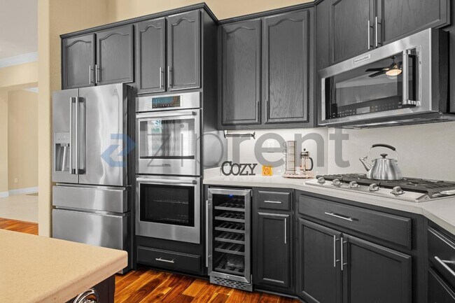 Building Photo - 316 Burr Knot Way