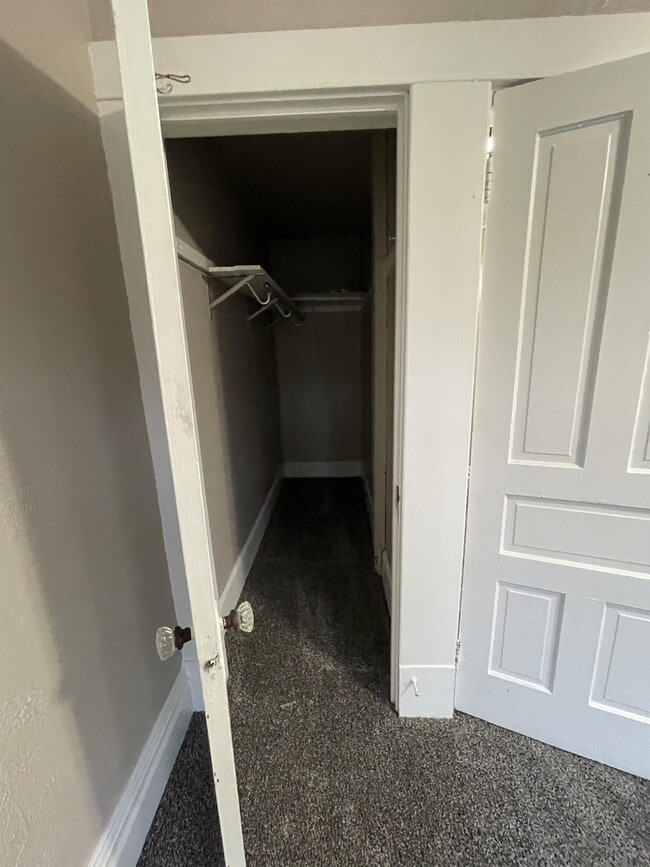 Building Photo - 2410 White St