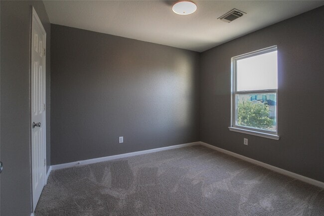 Building Photo - 11403 Sugar Bowl Dr