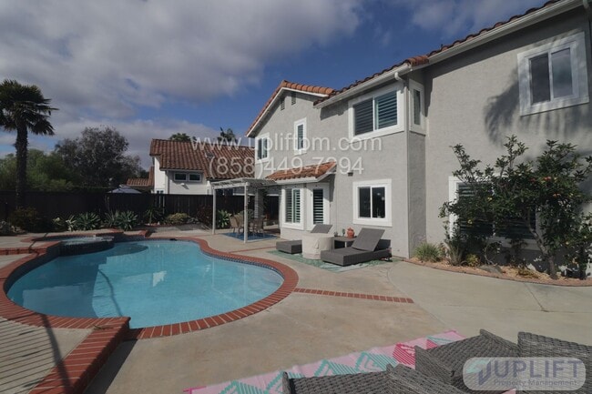 Primary Photo - 4 Bedroom Home with Pool & Spa