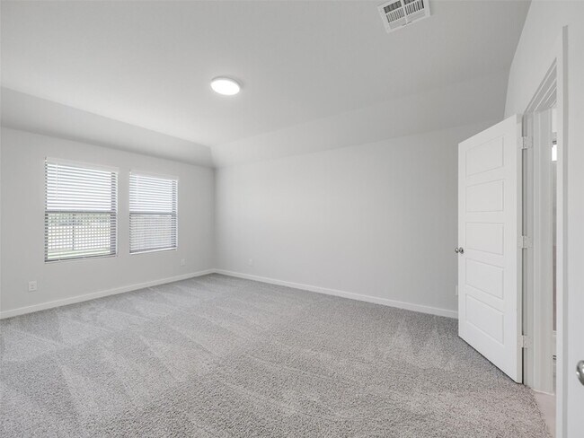 Building Photo - 1136 Del Rio Dr