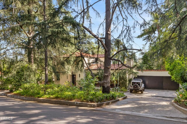 Building Photo - 5321 Alta Canyada Rd