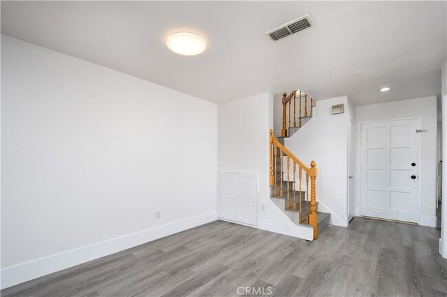 Building Photo - 11263 Knott Ave
