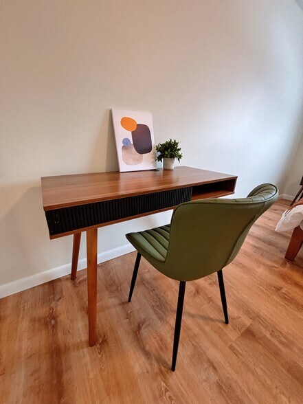 Building Photo - 1320 Westcott St