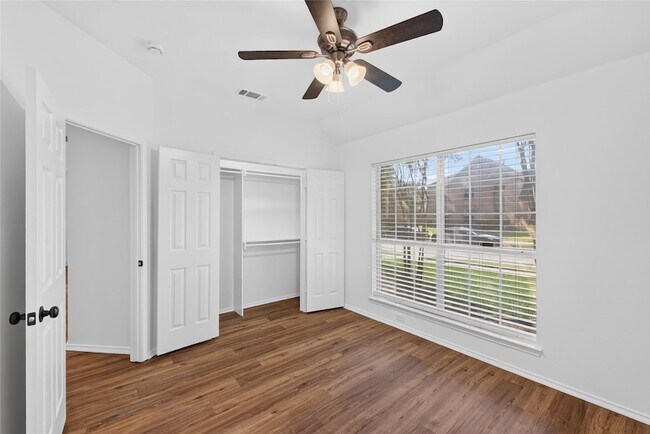 Building Photo - 7008 Jasper Dr