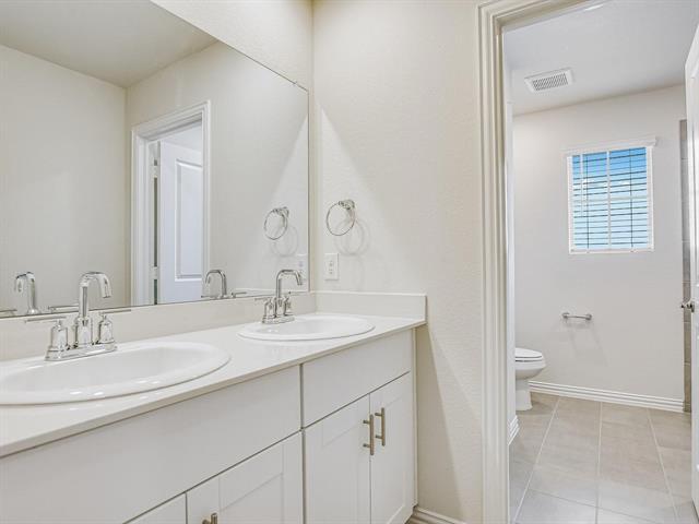 Building Photo - 3500 Kingsgarden Rd