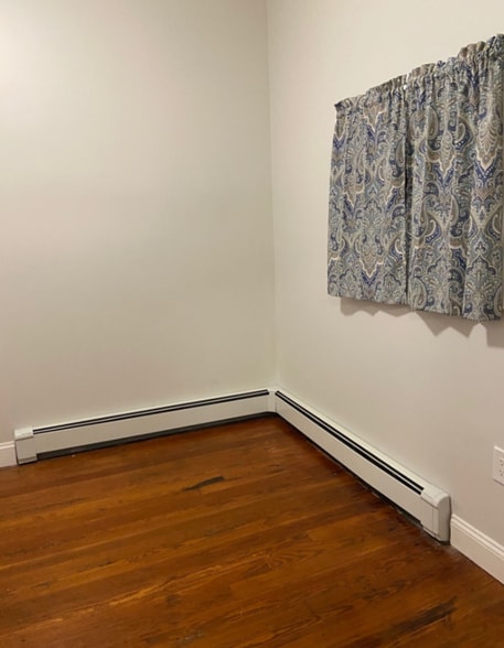 Building Photo - 74 Frankfort St