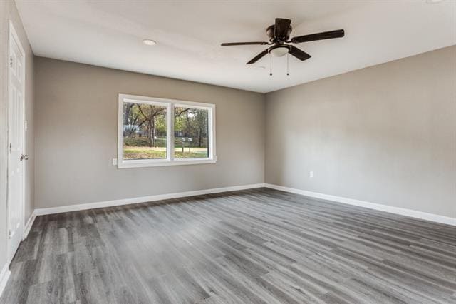 Building Photo - 1612 Woodview Dr