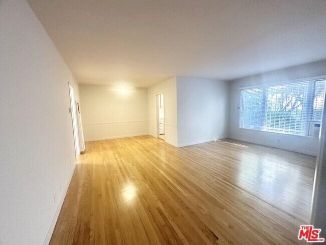 Building Photo - 8360 Blackburn Ave