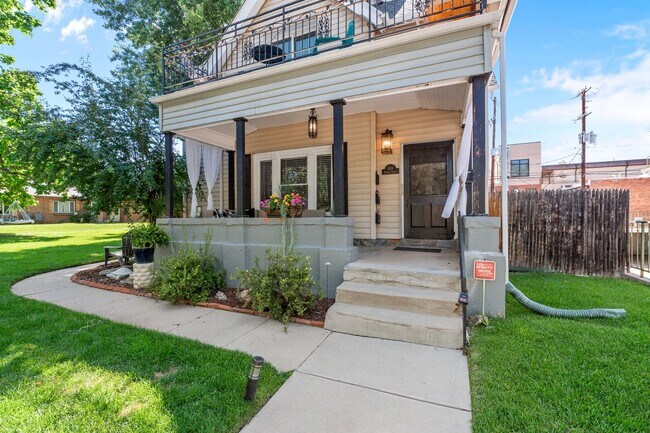 Building Photo - 1151 Monroe St