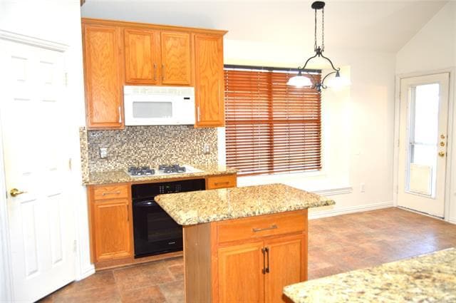 Building Photo - 307 Calstone Dr