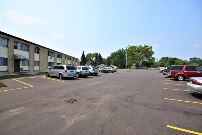 Interior Photo - 1184 Western Avenue