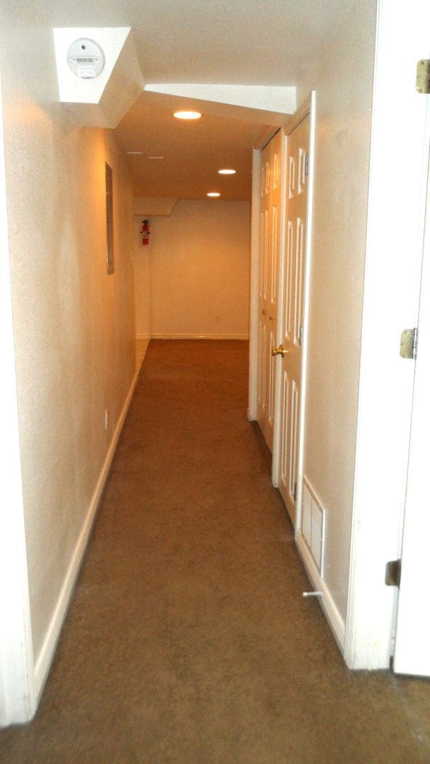 Building Photo - 1620 8th Ave