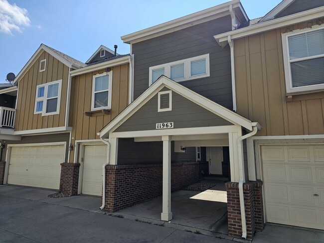 Building Photo - 11963 Riverstone Cir