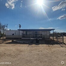 Building Photo - 10981 N Faldale Rd