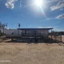 Building Photo - 10981 N Faldale Rd