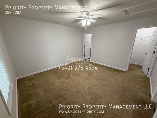 Building Photo - 3039 Locust Grv Ct