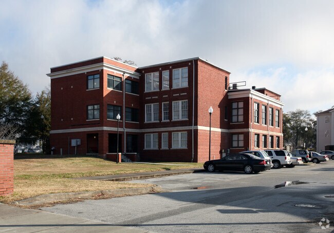 Building Photo - William Hooper Apartment Complex