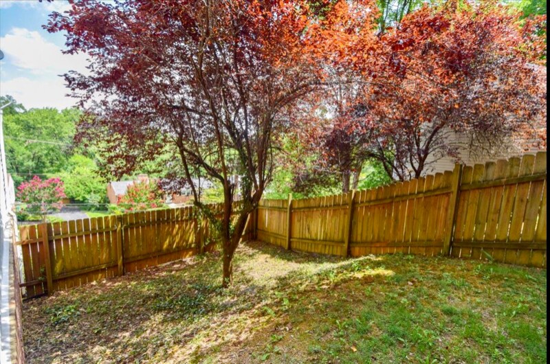 Building Photo - 5348 Cave Spring Ln