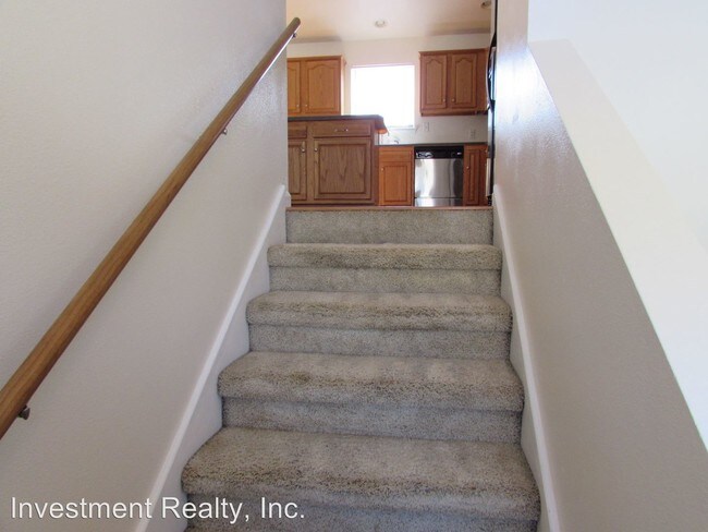 Building Photo - 3 br, 2 bath House - 101 Valley Way Dr.